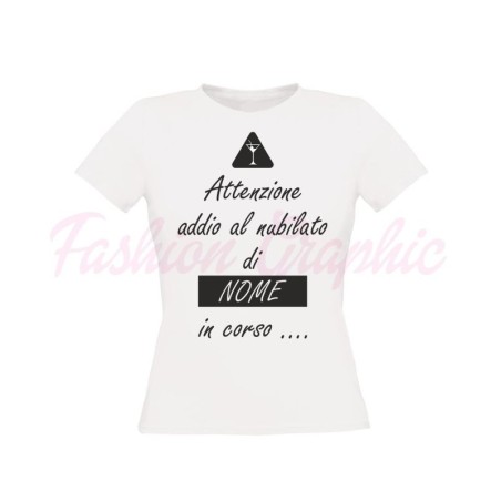 T-shirt festa addio al nubilato in corso personalizzabile con nome